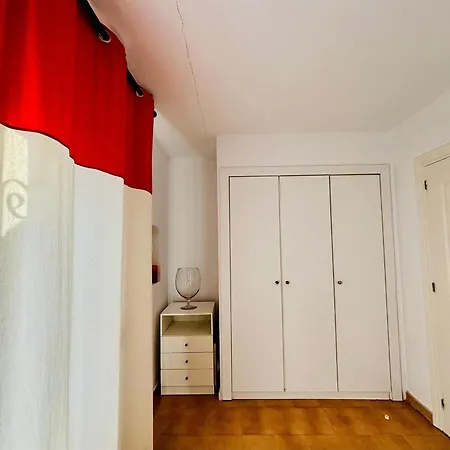 Casa En Roses: Terraza, Jardin, Parking - Es-258-170 بيت للعطل روساس